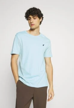 Pier One 5 PackT-Shirt BasicLight Grey101_White001_Green602 Uomo T-shirt E Polo PI922O0TV-C11 12 Pier One 5 PackT-Shirt BasicLight Grey101_White001_Green602 Uomo T-shirt E Polo PI922O0TV-C11 -Negozio online Pier One Italia c5d09be1320042ecb8b6f671d155ac8e scaled