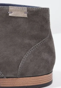 Pier One Stringate ElegantiShark/Cognac Uomo Scarpe Con I Lacci PI912AA4A-C11 -Negozio online Pier One Italia ca6c9d7b82a449058960be26da75f18d