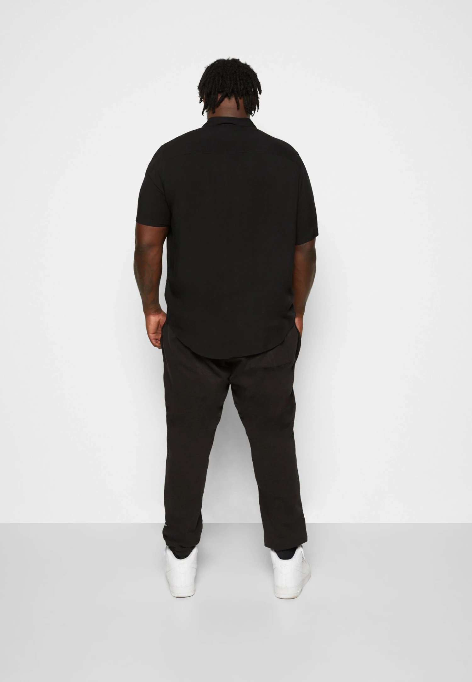 Pier One CamiciaBlack Uomo Camicie PI922D0CV-Q11 4 Pier One CamiciaBlack Uomo Camicie PI922D0CV-Q11 - immagine 4