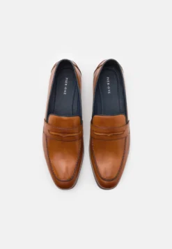 Pier One LeatherMocassini ElegantiCamel Uomo Scarpe Eleganti PI912C09R-B11 -Negozio online Pier One Italia ccb583954ca146fea3268051c67e9ae8 scaled