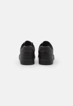 Pier One Unisex - Sneakers Basse - Black -Negozio online Pier One Italia d25a330e1d6d427c8d92ff71851fcd7d scaled