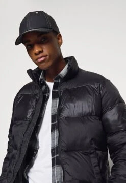 Pier One Block Puffer - Giacca Invernale - Black -Negozio online Pier One Italia d70552691ab94c6d85dc6ddbe3856dec scaled