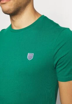 Pier One T-Shirt BasicDark Green Uomo T-shirt E Polo PI922O0Q8-M11 -Negozio online Pier One Italia db0366effe2c4aa78b0e87ec92648cd9 scaled