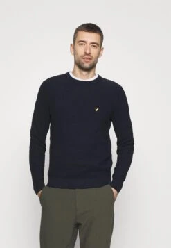 Pier One MaglioneDark Blue Uomo Maglieria PI922Q08Y-K11 -Negozio online Pier One Italia e0b9c24056d84c60a1794b9c148045dc scaled