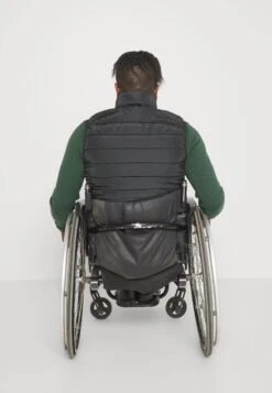 Pier One SmanicatoBlack Uomo Giacche PI922T04E-Q11 -Negozio online Pier One Italia e1569b065acd421d8dc99bfc16261b20 scaled