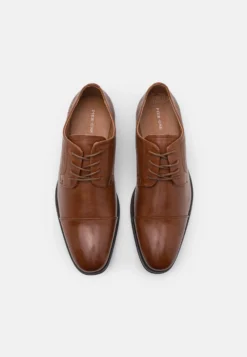 Pier One Stringate - Tan 9 Pier One Stringate - Tan -Negozio online Pier One Italia e70dfd7585884f65bc3154a31f3e955e scaled