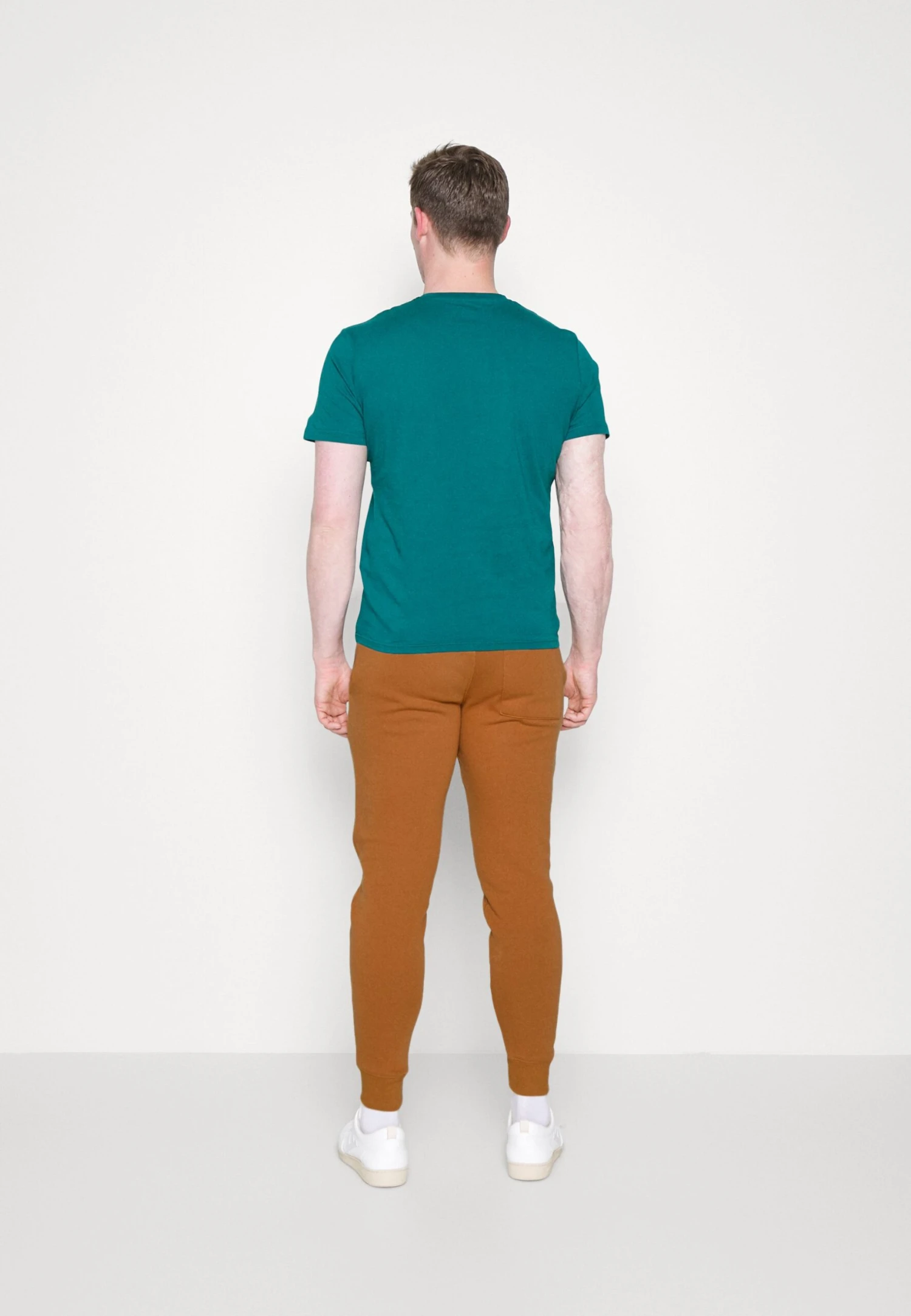 Pier One Pantaloni SportiviCamel Uomo Pantaloni Sportivi E Joggers PI922E03I-B13 3 Pier One Pantaloni SportiviCamel Uomo Pantaloni Sportivi E Joggers PI922E03I-B13 - immagine 3