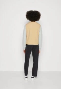 Pier One Smanicato - Tan -Negozio online Pier One Italia e9a6176c9ccb486a93469afcd3f1f0b2 scaled