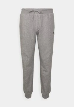 Pier One Pantaloni SportiviGrey Uomo Pantaloni Sportivi E Joggers PI922E051-C11 8 Pier One Pantaloni SportiviGrey Uomo Pantaloni Sportivi E Joggers PI922E051-C11 -Negozio online Pier One Italia eb821f69f8a845ffb01baf58aefafcac scaled