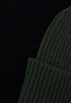 Pier One Unisex 2 PackBerrettoBlack/Khaki Uomo Cappellie Berretti PI954P00N-Q14 -Negozio online Pier One Italia ecb2c8ad086f4ace9e748cd9a809f0c7 scaled