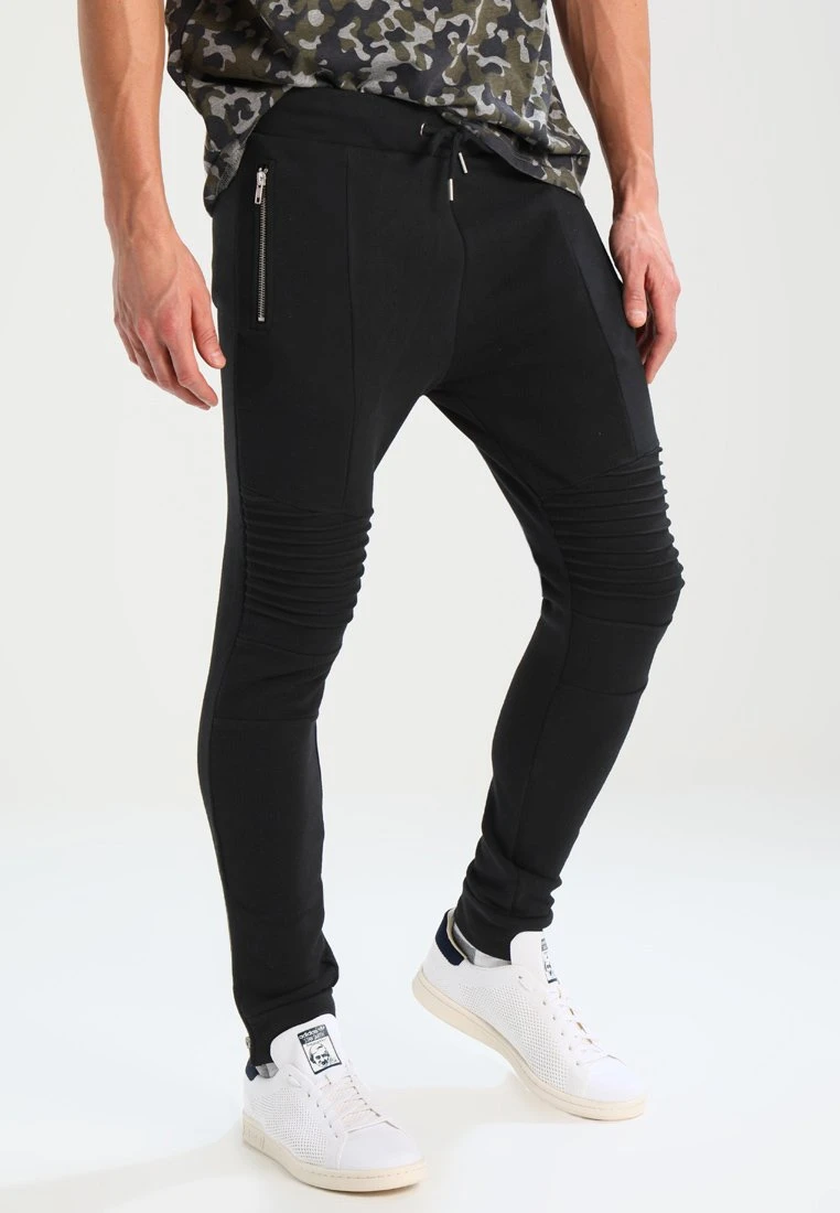 Pier One Biker JoggerPantaloni SportiviBlack Uomo Pantaloni Sportivi E Joggers PI922E03L-Q11 1 Pier One Biker JoggerPantaloni SportiviBlack Uomo Pantaloni Sportivi E Joggers PI922E03L-Q11