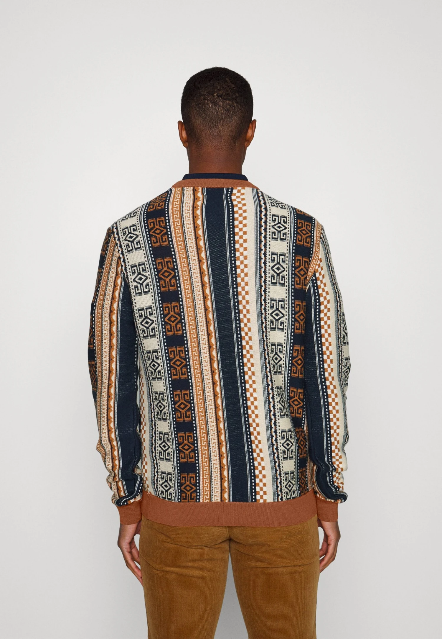 Pier One MaglioneMulti-Coloured Uomo Maglieria PI922Q0BE-T11 4 Pier One MaglioneMulti-Coloured Uomo Maglieria PI922Q0BE-T11 - immagine 4