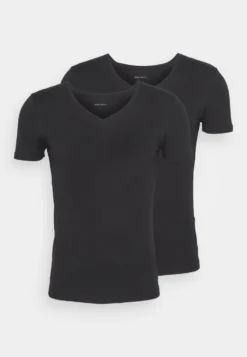 Pier One 2 PackMaglietta IntimaBlack Uomo Intimo PI982Q00F-Q11 -Negozio online Pier One Italia f9fc239527cd4ce6a8670fb394962dd2 scaled